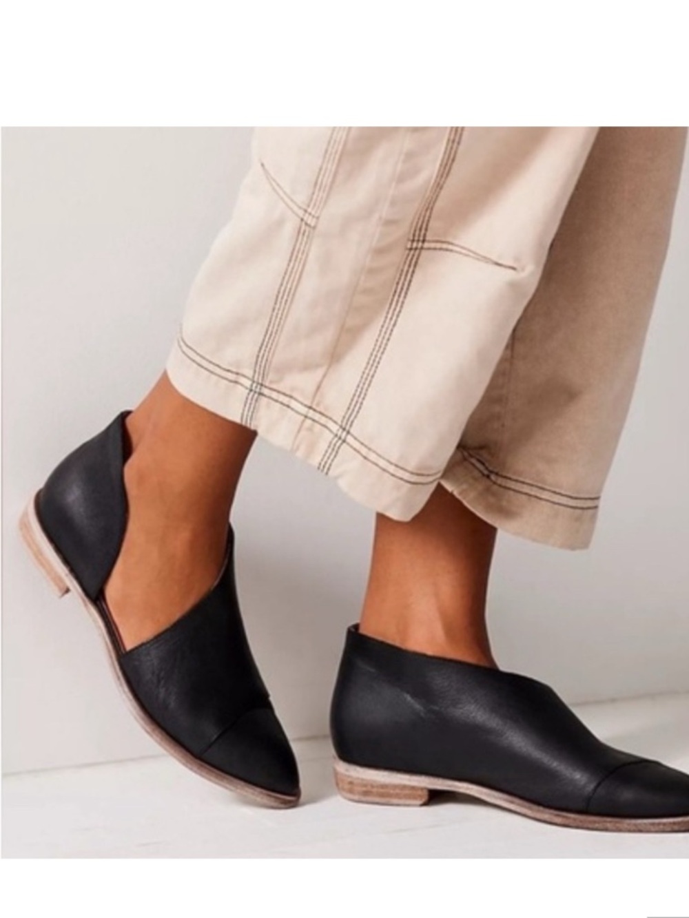 Bueno Asymmetrical Black Leather Cutout Women's Flats